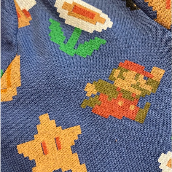 Super Mario Graphic Hoodie Pullover Size 4 - Picture 2 of 7